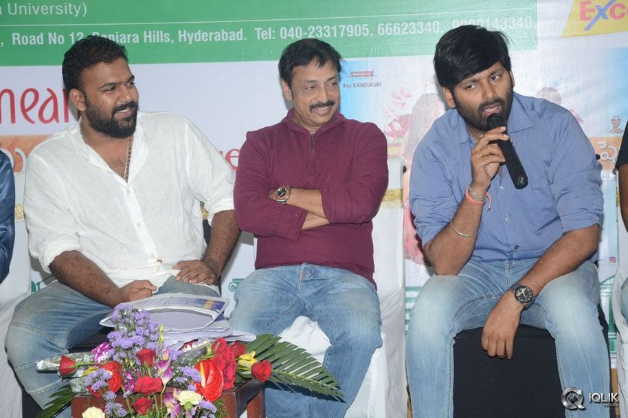 Pelli-Choopulu-Movie-Team-At-Regency-College-Of-Hotel-Management